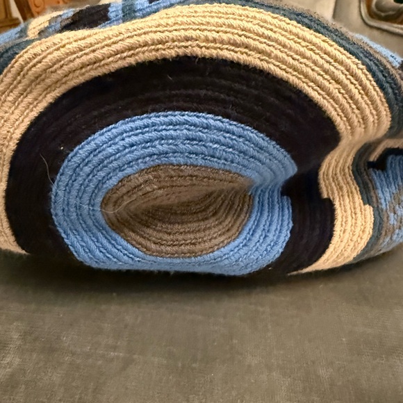 Blue Geometric Woven Shoulder Bag with Pom-Pom Accents - Picture 7 of 9